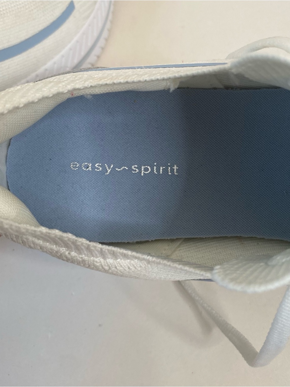 Easy Spirit Women’s Gage Lace-Up Casual Sneakers White/Gray/Blue 9.5M - Picture 8 of 9